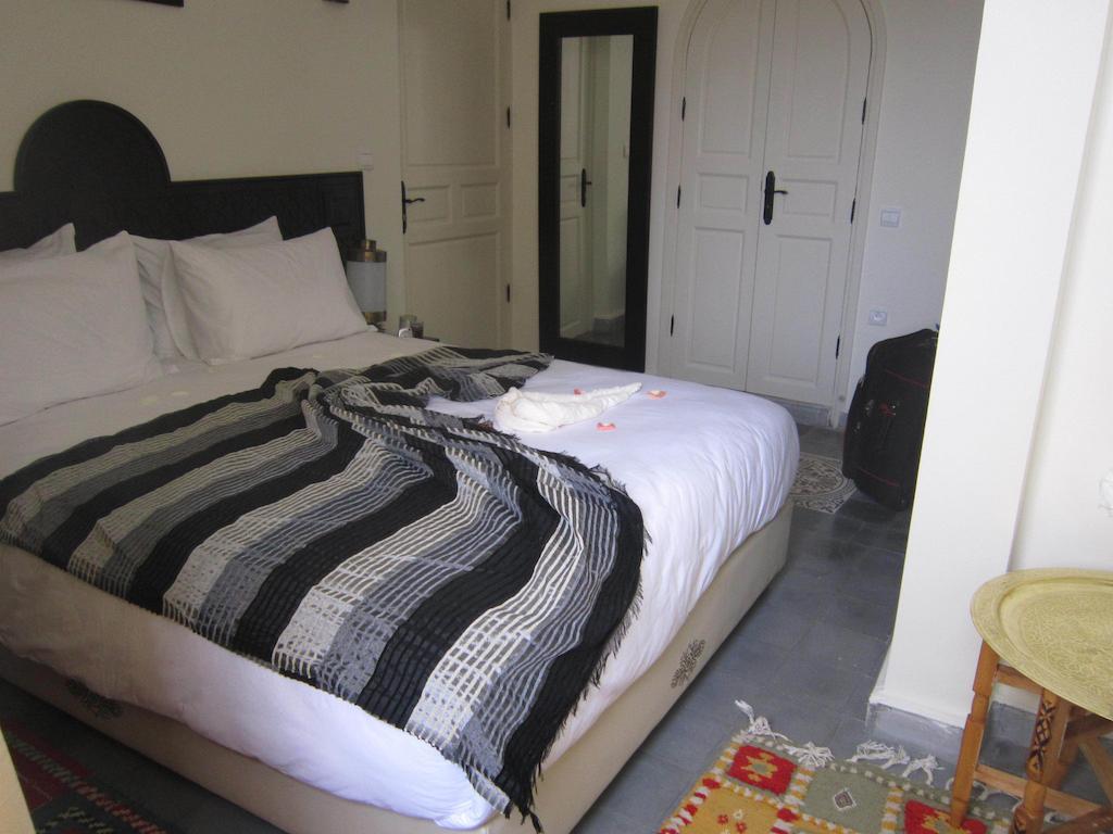 אסאוירה Hotel Riad Ben Atar חדר תמונה